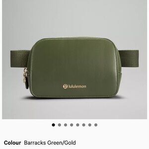NWT Lululemon Everywhere Belt Bag 1L
Leather Alt. in Barracks Green & Gold